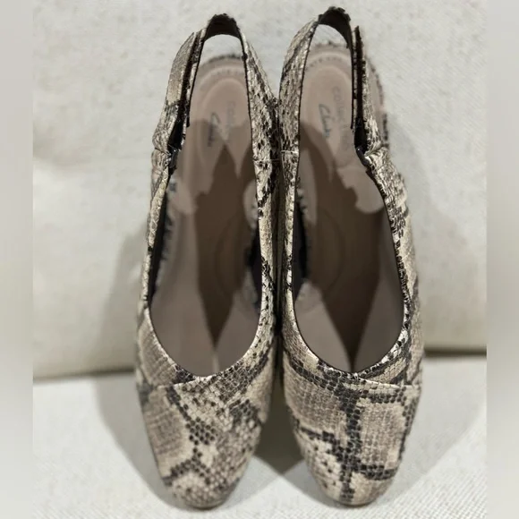 Clarks Comfort Flats Faux Snakeskin Slingback Shoe Women's Size 9 Cream Black - Picture 3 of 8